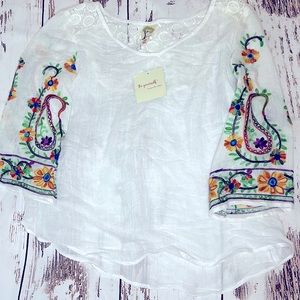 Colorful Floral Top - Summer Top - NWT